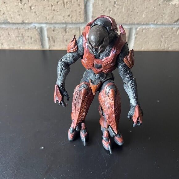 Authentic Microsoft 2012 Halo 6” Alien Monster Action Figure Toy - Picture 3 of 13